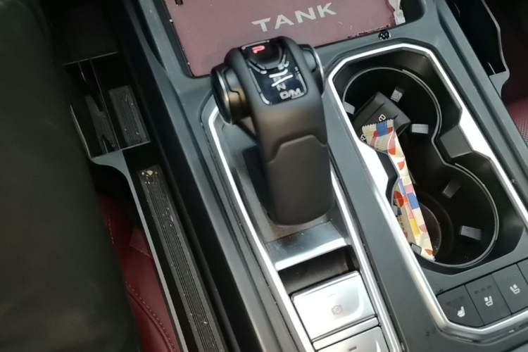 Used Tank 400 New Energy 2024 Hi4-T City Edition Gear Lever