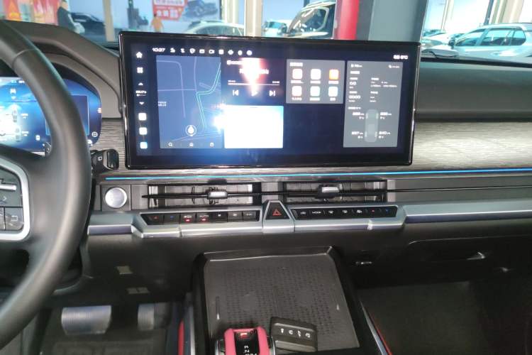 Used Tank 400 New Energy 2024 Hi4-T Off-Road Edition Audio And AC Panel