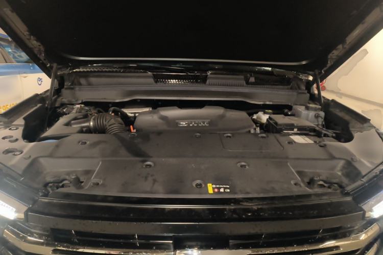 Used Tank 400 New Energy 2024 Hi4-T Off-Road Edition Engine Bay