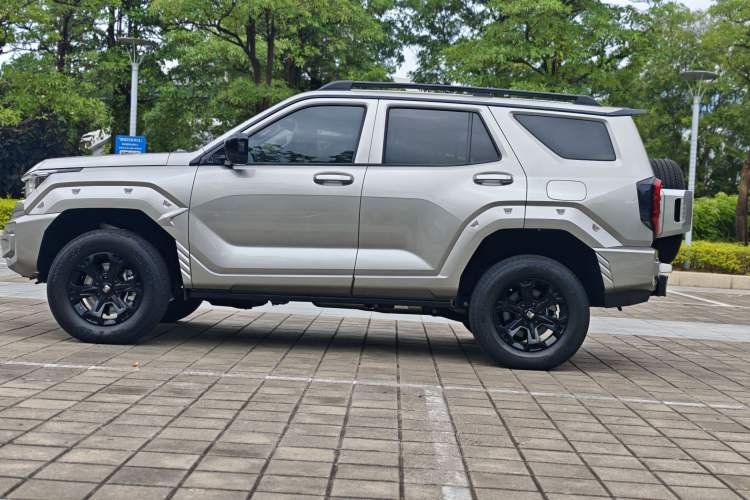 Used Tank 400 New Energy 2024 Hi4-T Off-Road Edition Exterior 3