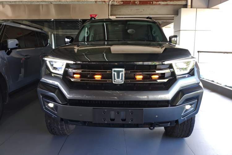 Used Tank 400 New Energy 2024 Hi4-T Off-Road Edition Front