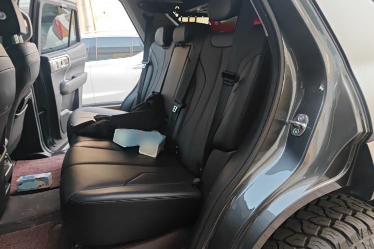 Used Tank 400 New Energy 2024 Hi4-T Off-Road Edition Left Rear Seat