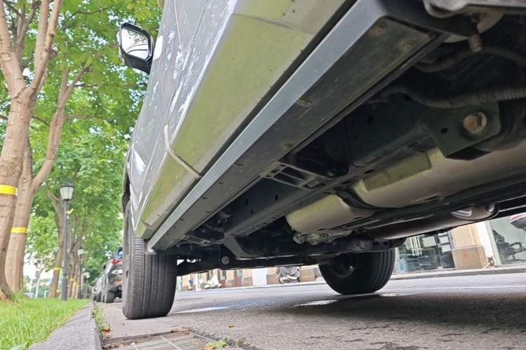 Used Tank 400 New Energy 2024 Hi4-T City Edition Left Side Sill