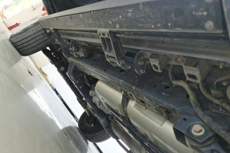 Used Tank 400 New Energy 2024 Hi4-T City Edition Left Side Sill