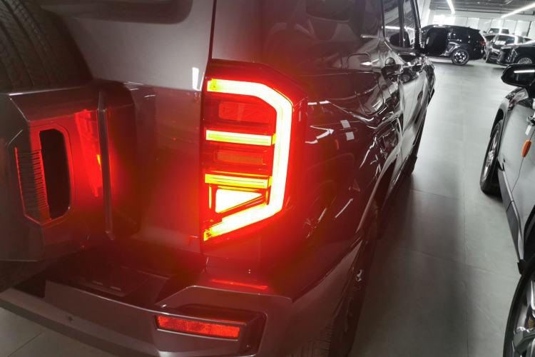 Used Tank 400 New Energy 2024 Hi4-T Off-Road Edition Right Rear Taillight