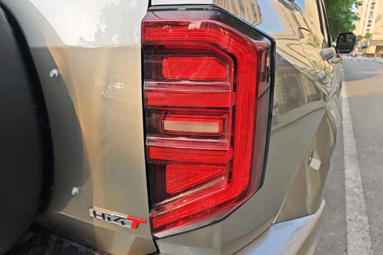 Used Tank 400 New Energy 2024 Hi4-T City Edition Right Rear Taillight