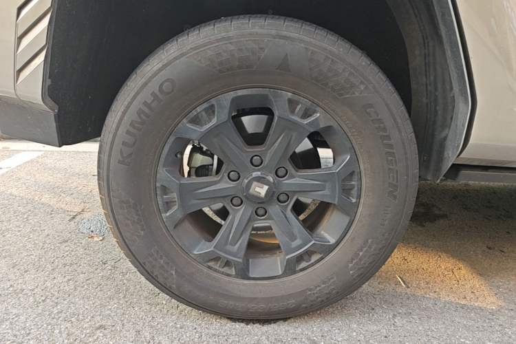 Used Tank 400 New Energy 2024 Hi4-T City Edition Right Rear Wheel Hub