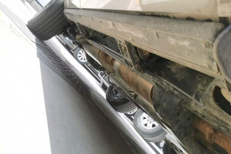 Used Tank 400 New Energy 2024 Hi4-T Off-Road Edition Right Side Sill