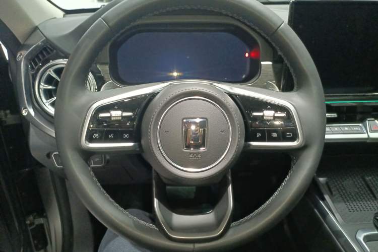Used Tank 400 New Energy 2024 Hi4-T Off-Road Edition Steering Wheel