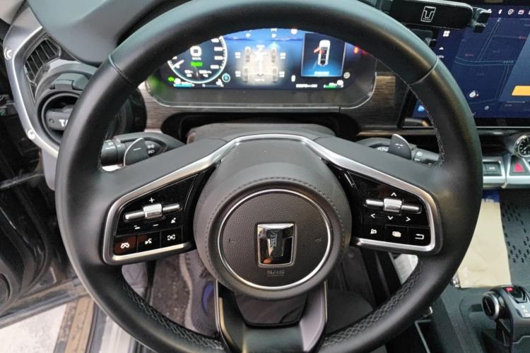 Used Tank 400 New Energy 2024 Hi4-T Off-Road Edition Steering Wheel