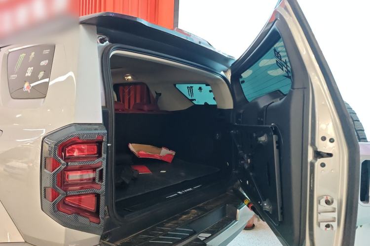 Used Tank 400 New Energy 2024 Hi4-T Off-Road Edition Trunk