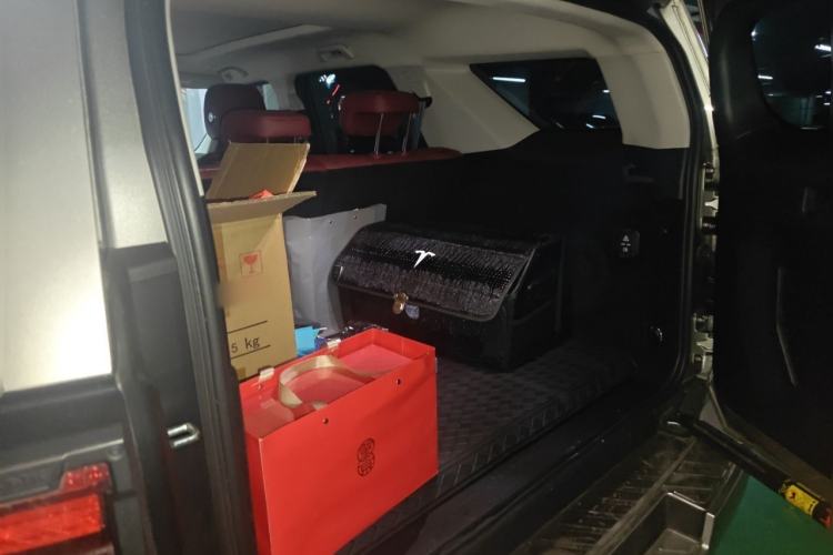 Used Tank 400 New Energy 2024 Hi4-T City Edition Trunk
