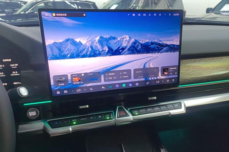 Used Tank 400 New Energy 2026 Model—Hi4-T Smart Enjoyment Version Audio And AC Panel