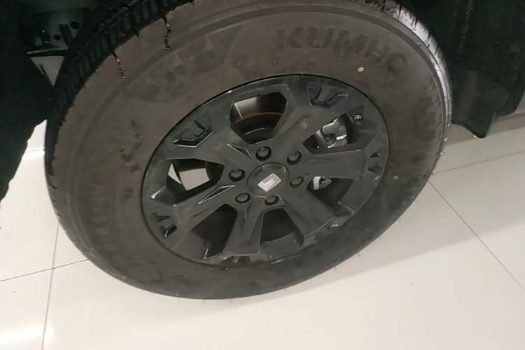 Used Tank 400 New Energy 2026 Model—Hi4-T Smart Enjoyment Version Exterior 4