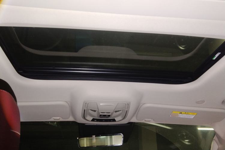 Used Tank 400 New Energy 2026 Model—Hi4-T Smart Enjoyment Version Headliner