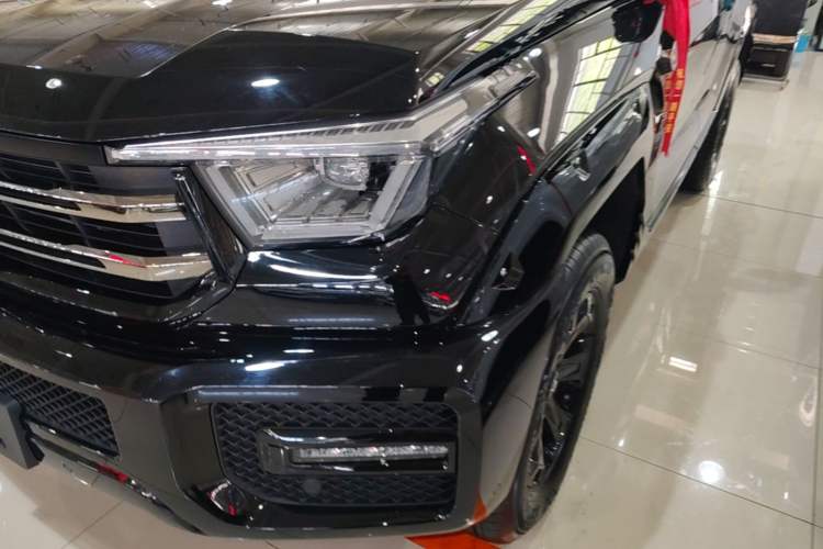 Used Tank 400 New Energy 2026 Model—Hi4-T Smart Enjoyment Version Left Front Headlight