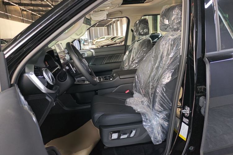 Used Tank 400 New Energy 2026 Model—Hi4-T Smart Enjoyment Version Left Front Seat