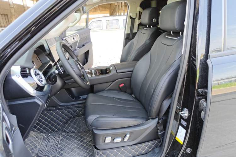 Used Tank 400 New Energy 2026 Model—Hi4-T Smart Enjoyment Version Left Front Seat