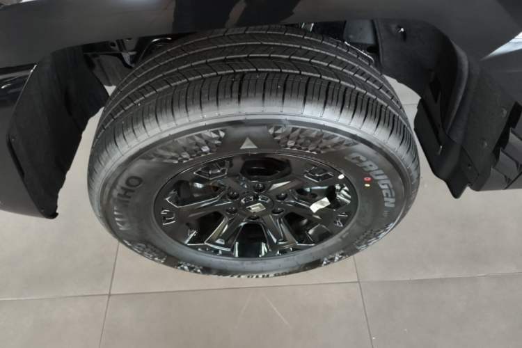 Used Tank 400 New Energy 2026 Model—Hi4-T Smart Enjoyment Version Left Front Wheel Hub