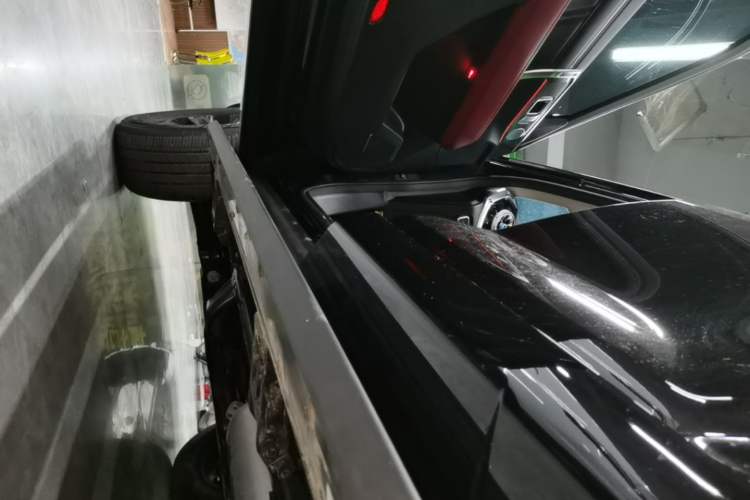 Used Tank 400 New Energy 2026 Model—Hi4-T Smart Enjoyment Version Left Side Sill
