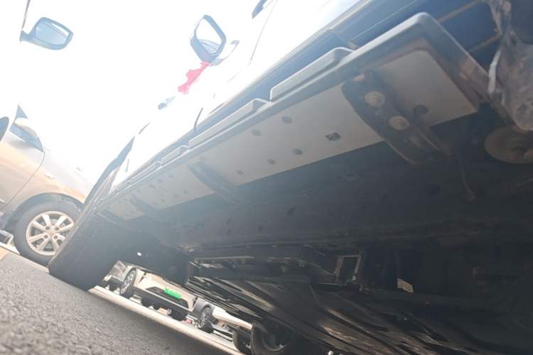 Used Tank 400 New Energy 2026 Model—Hi4-Z Smart Enjoyment Version Left Side Sill