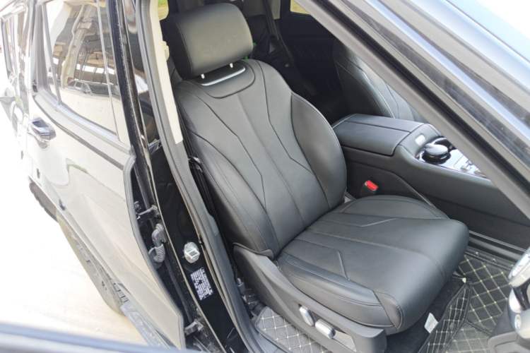Used Tank 400 New Energy 2026 Model—Hi4-T Smart Enjoyment Version Right Front Seat