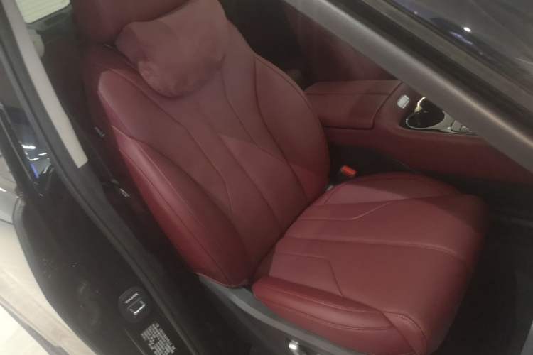 Used Tank 400 New Energy 2026 Model—Hi4-T Smart Enjoyment Version Right Front Seat
