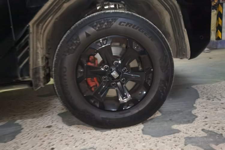 Used Tank 400 New Energy 2026 Model—Hi4-T Smart Enjoyment Version Right Front Wheel Hub