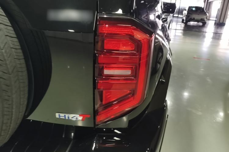 Used Tank 400 New Energy 2026 Model—Hi4-T Right Rear Taillight