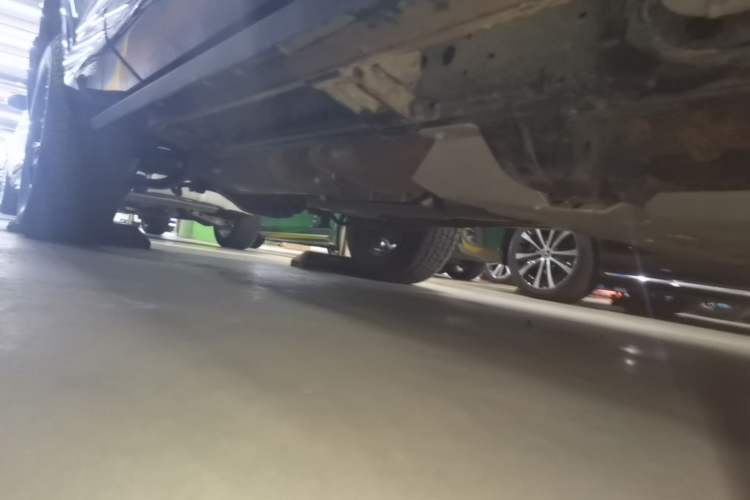 Used Tank 400 New Energy 2026 Model—Hi4-T Smart Enjoyment Version Right Side Sill