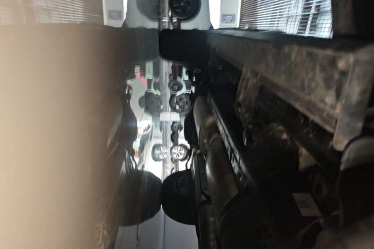 Used Tank 400 New Energy 2026 Model—Hi4-T Right Side Sill