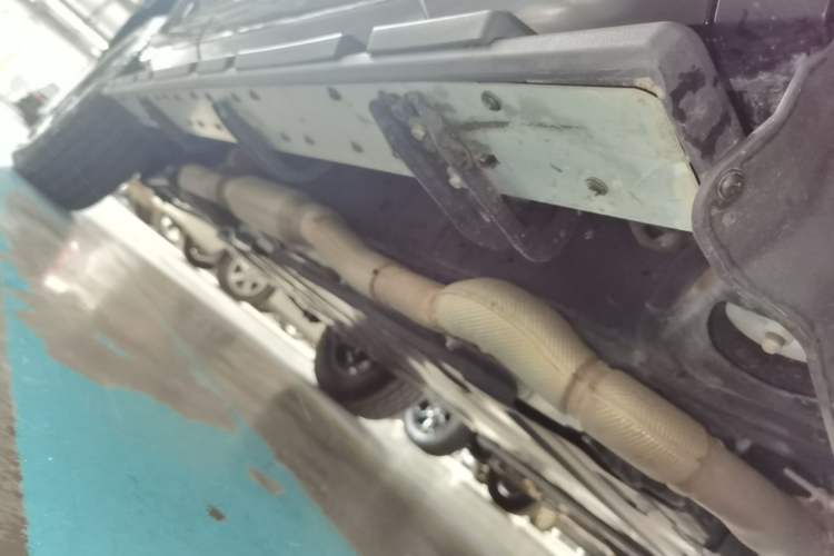 Used Tank 400 New Energy 2026 Model—Hi4-Z Smart Enjoyment Version Right Side Sill