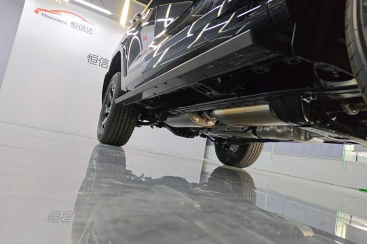 Used Tank 400 New Energy 2026 Model—Hi4-T Smart Enjoyment Version Right Side Sill