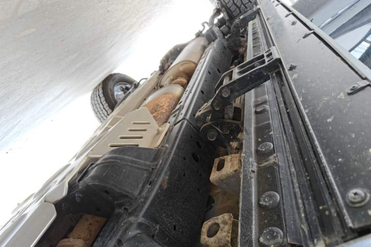 Used Tank 400 New Energy 2026 Model—Hi4-T Smart Enjoyment Version Right Side Sill