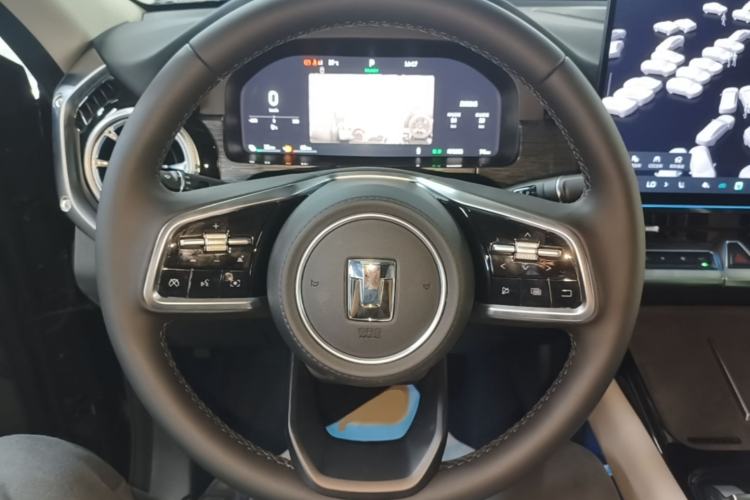 Used Tank 400 New Energy 2026 Model—Hi4-Z Smart Enjoyment Version Steering Wheel