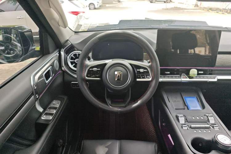 Used Tank 400 New Energy 2026 Model—Hi4-T Smart Enjoyment Version Steering Wheel