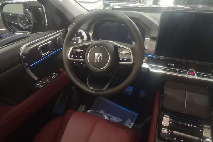 Used Tank 400 New Energy 2026 Model—Hi4-T Smart Enjoyment Version Steering Wheel