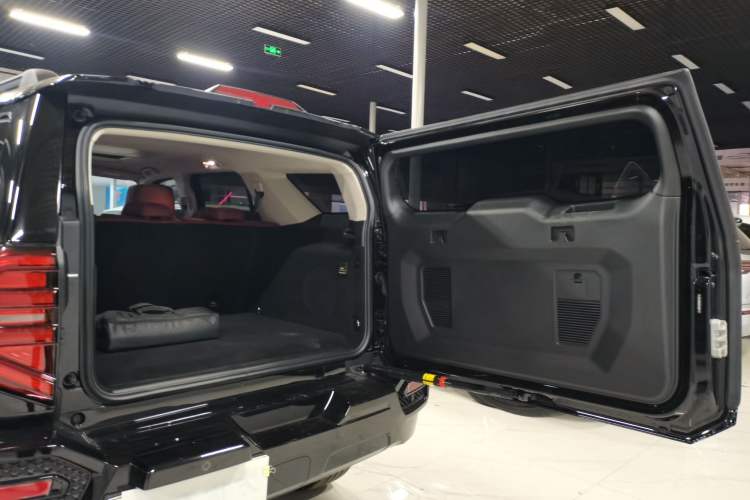 Used Tank 400 New Energy 2026 Model—Hi4-T Smart Enjoyment Version Trunk