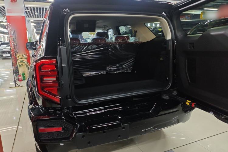 Used Tank 400 New Energy 2026 Model—Hi4-T Smart Enjoyment Version Trunk