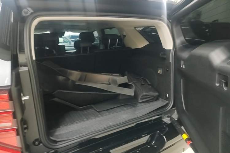Used Tank 400 New Energy 2026 Model—Hi4-T Smart Enjoyment Version Trunk