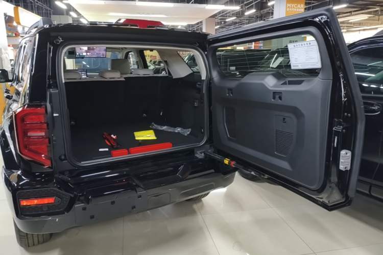 Used Tank 400 New Energy 2026 Model—Hi4-Z Smart Enjoyment Version Trunk