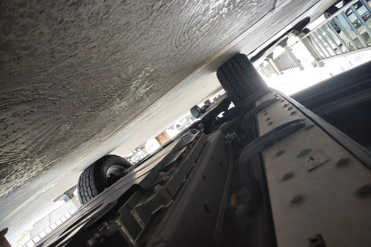 Used Tank 400 New Energy 2026 Model—Hi4-Z Smart Enjoyment Version Left Side Sill