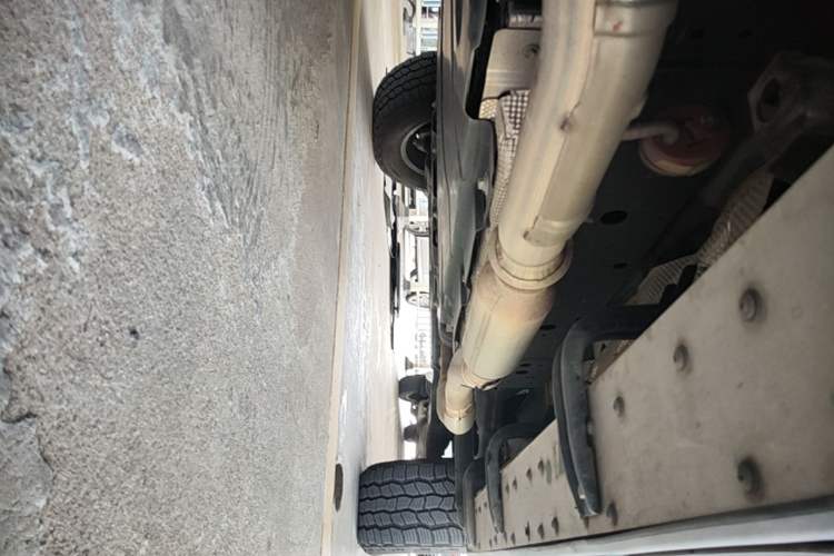 Used Tank 400 New Energy 2026 Model—Hi4-Z Smart Enjoyment Version Right Side Sill