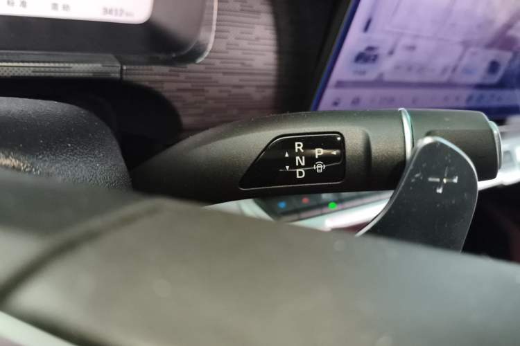Used Tank 400 New Energy 2026 Model—Hi4-T Smart Enjoyment Version Gear Lever