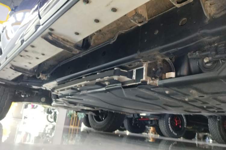 Used Tank 400 New Energy 2026 Model—Hi4-Z Smart Enjoyment Version Left Side Sill