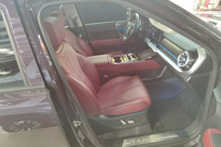 Used Tank 400 New Energy 2026 Model—Hi4-Z Smart Enjoyment Version Right Front Seat