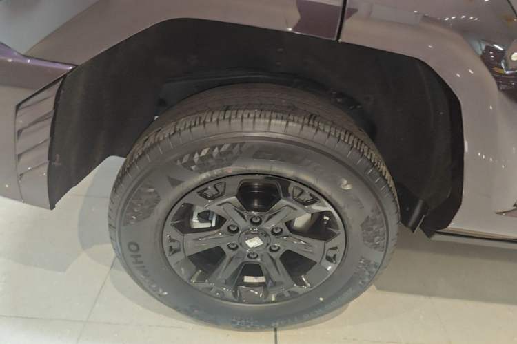 Used Tank 400 New Energy 2026 Model—Hi4-T Smart Enjoyment Version Right Rear Wheel Hub