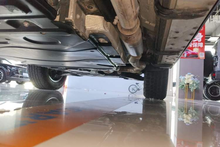 Used Tank 400 New Energy 2026 Model—Hi4-Z Smart Enjoyment Version Right Side Sill