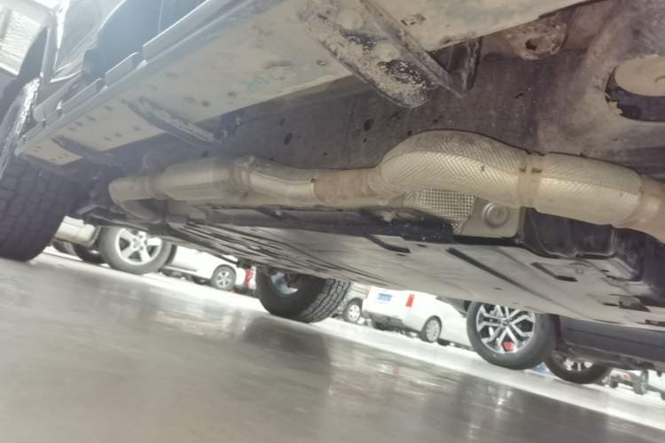 Used Tank 400 New Energy 2026 Model—Hi4-Z Smart Enjoyment Version Right Side Sill
