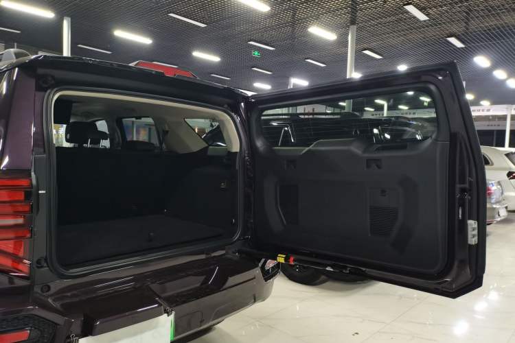 Used Tank 400 New Energy 2026 Model—Hi4-Z Smart Enjoyment Version Trunk